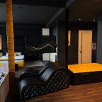 Апартаменты (Sky City Moscow Джакузи у окна на 55 этаже с подсветкой и музыкой! Закатная сторона! Редкий вид на Парк победы и город!), Апартаменты Sky City Moscow