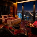 Апартаменты (Sky City Moscow Джакузи у окна на 55 этаже с подсветкой и музыкой! Закатная сторона! Редкий вид на Парк победы и город!), Апартаменты Sky City Moscow