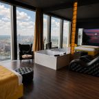 Апартаменты (Sky City Moscow Джакузи у окна на 55 этаже с подсветкой и музыкой! Закатная сторона! Редкий вид на Парк победы и город!), Апартаменты Sky City Moscow