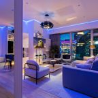 Апартаменты (Sky City Moscow 51 этаж! 140 метров! Саундбар! Подсветка под любое настроение! Дорогой вид на башни и город!), Апартаменты Sky City Moscow
