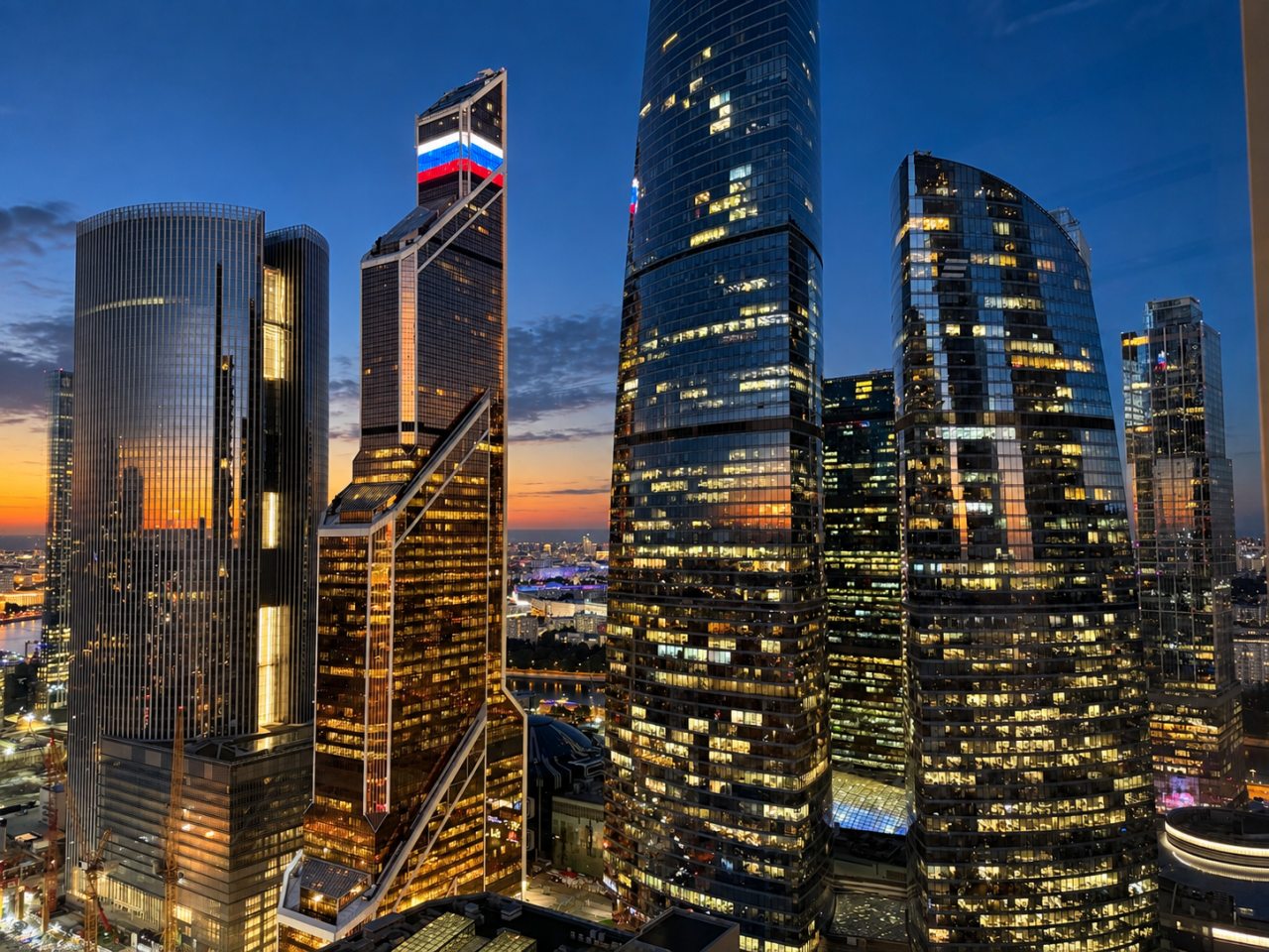 Апартаменты (Sky City Moscow Эксклюзивный мраморный! Редкая широкая панорама на все башни Москва Сити! Алиса Макc!), Апартаменты Sky City Moscow