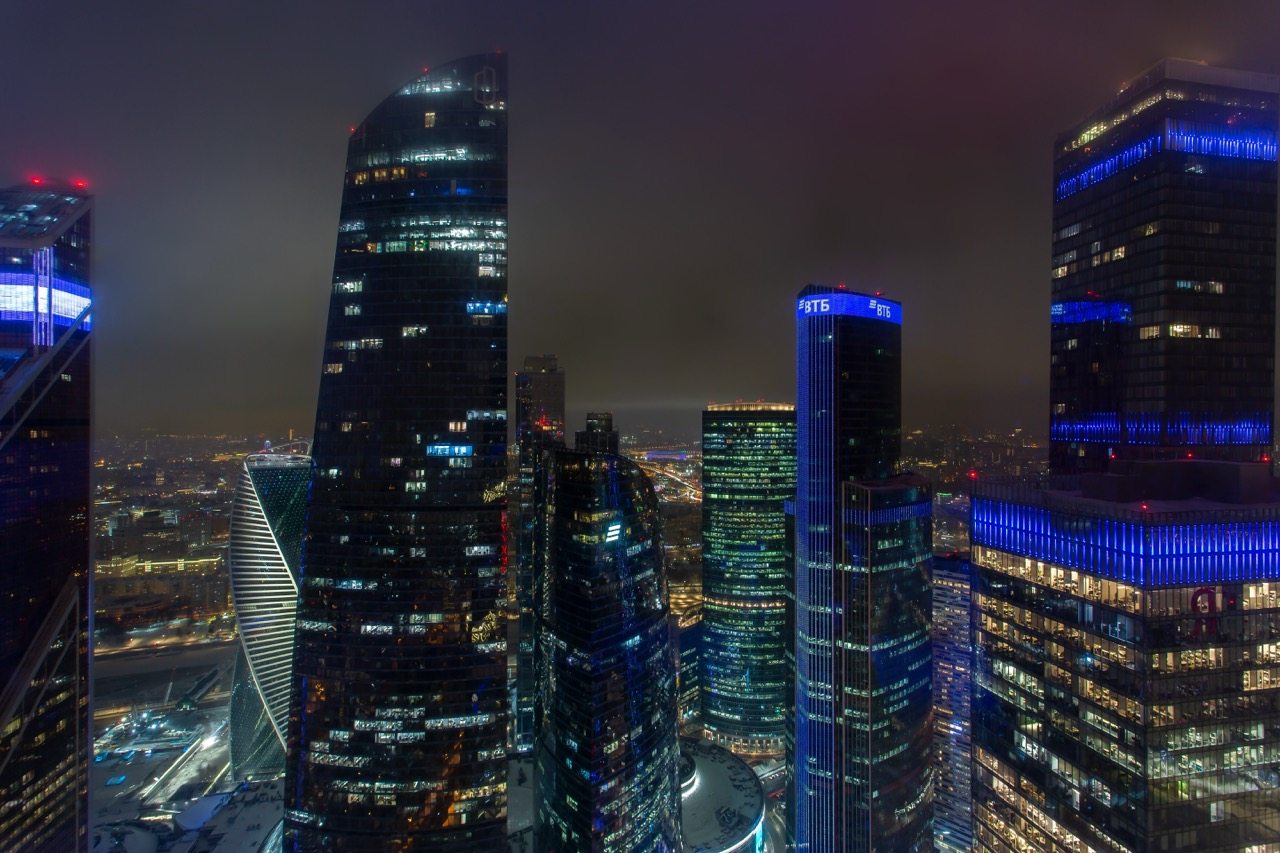 Трёхместный и более (Sky City Moscow 61 этаж! Вид на башни!), Апартаменты Sky City Moscow
