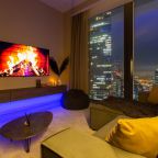 Трёхместный и более (Sky City Moscow 61 этаж! Роскошный апартамент с видом на все башни!), Апартаменты Sky City Moscow