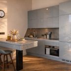 Трёхместный и более (Sky City Moscow 8Sky CIty Moscow 81 этаж! Панорамная ванна с видом на всю Москву! Самый дорогой вид в Москве! Дизайнерский интерьер!1 этаж!), Апартаменты Sky City Moscow