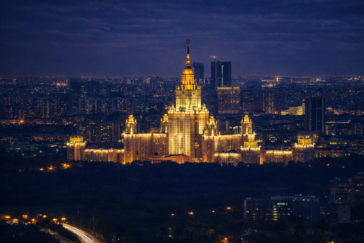 Трёхместный и более (Sky City Moscow 81 этаж!), Апартаменты Sky City Moscow
