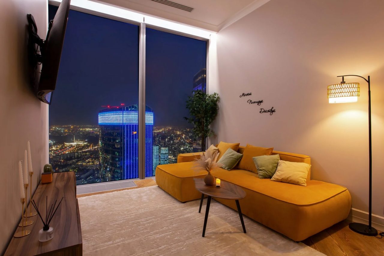 Трёхместный и более (Sky City Moscow 81 этаж!), Апартаменты Sky City Moscow