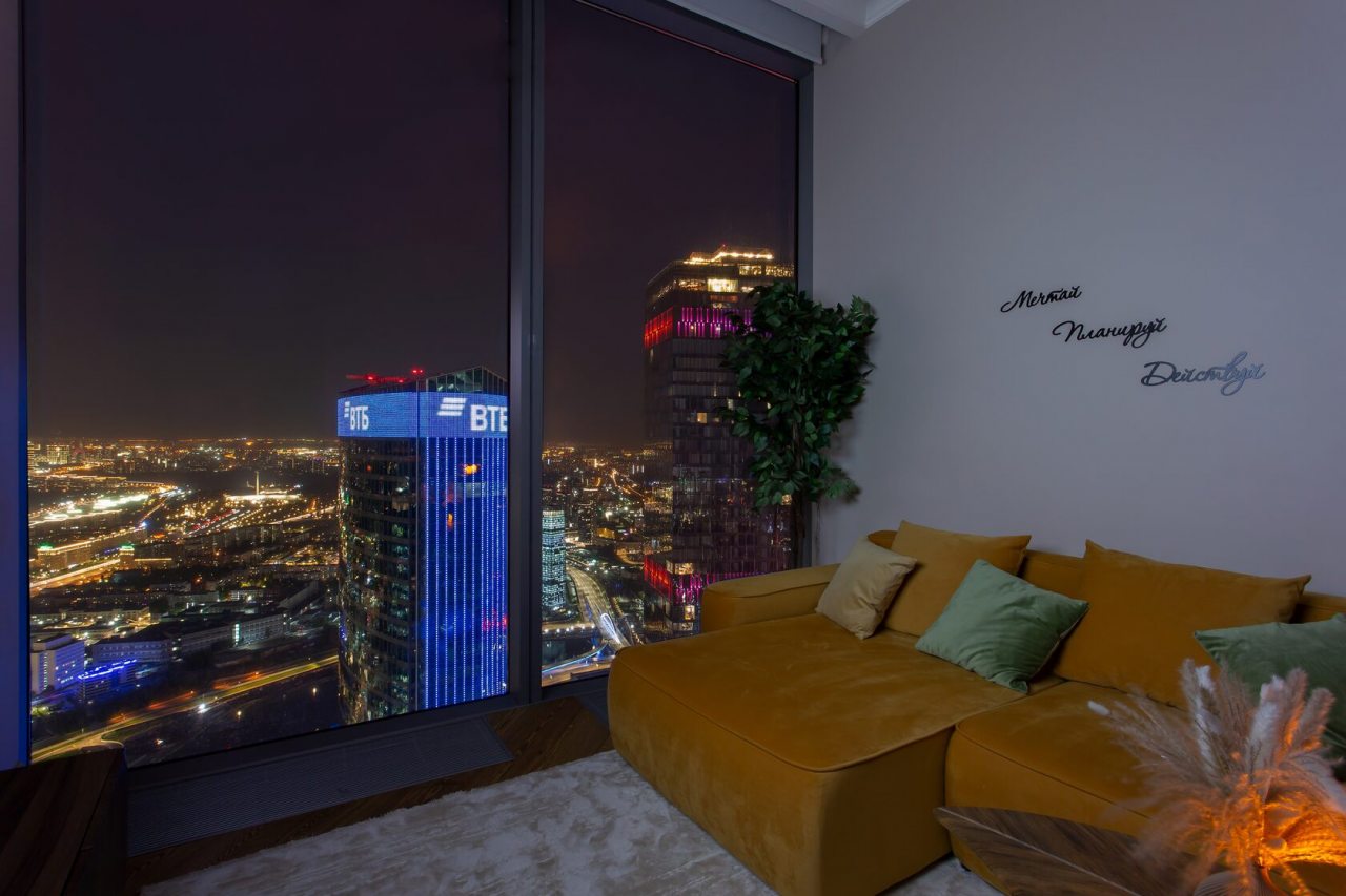 Трёхместный и более (Sky City Moscow 81 этаж!), Апартаменты Sky City Moscow