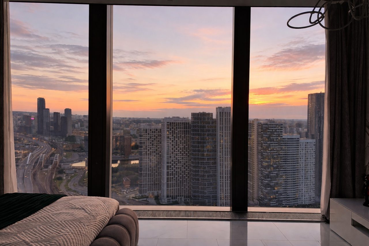 Двухместный (Sky City Moscow Уютная студия с подсветкой и Аэрохоккеем в Москва Сити! Закатная сторона!), Апартаменты Sky City Moscow