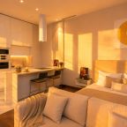 Апартаменты (Sky City Moscow LUX Студия с большим окном с видом на все башни и город!), Апартаменты Sky City Moscow
