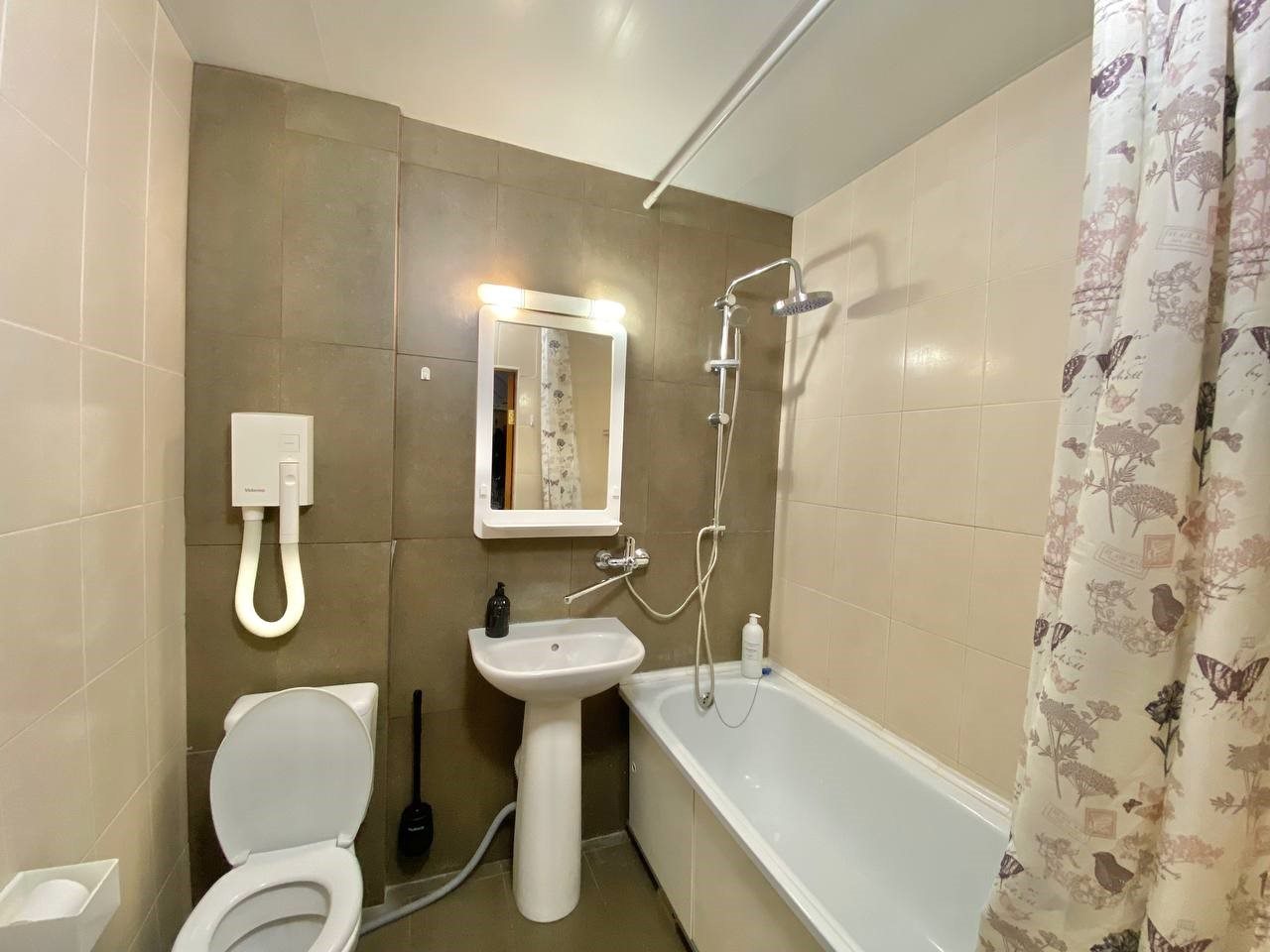 Студио (В Центре города), Апартаменты Вояж на 50 лет ВЛКСМ 13к3