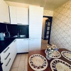 Апартаменты (Стандарт), Апартаменты Like Home на Семчинской