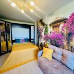 Апартаменты (Стандарт), Апартаменты Like Home на Семчинской