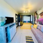 Апартаменты (Стандарт), Апартаменты Like Home на Семчинской