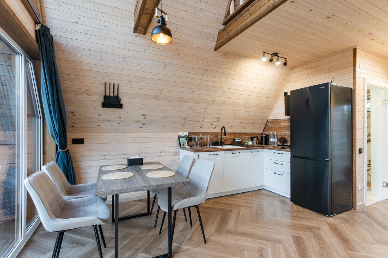 Дом (А-Фрейм на море, в окружении гор и леса), Коттедж Leo Land Glamping