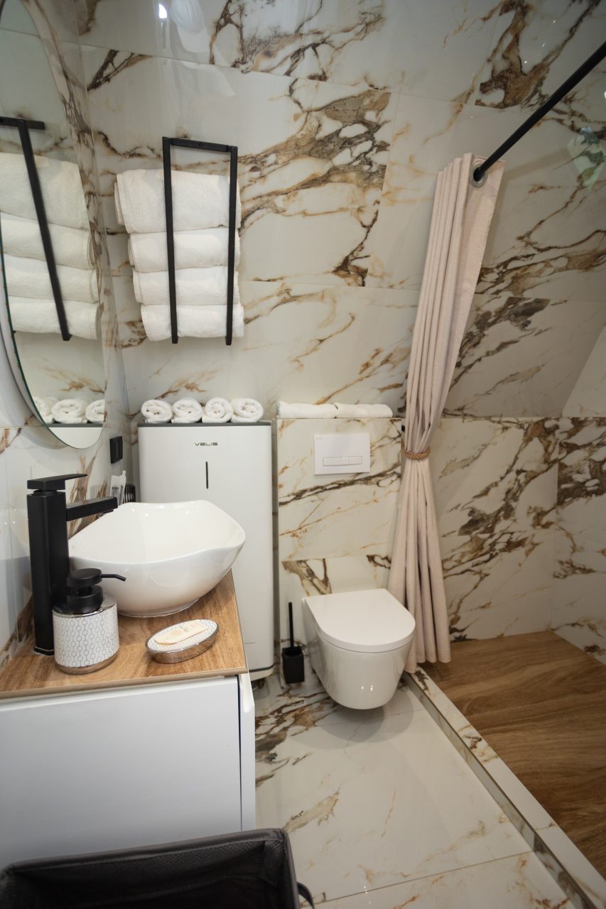 Дом (А-Фрейм Морской с 2мя отдельными спальнями), Коттедж Leo Land Glamping