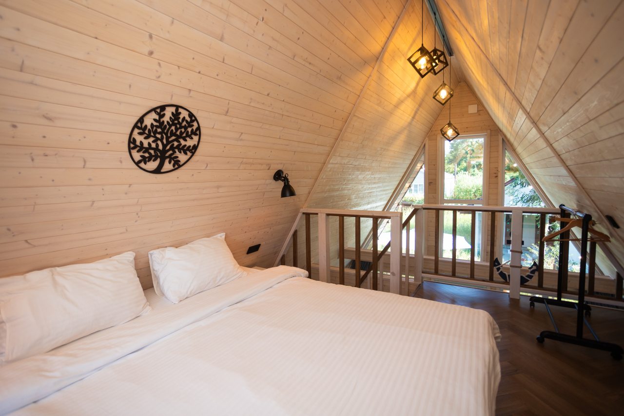 Дом (А-Фрейм Морской с 2мя отдельными спальнями), Коттедж Leo Land Glamping