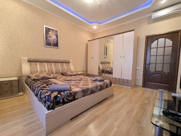 Апартаменты У пляжа Парк Победы, Севастополь