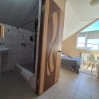 Двухместный (Стандарт двухместный с видом на улицу), Гостевой дом МарПоль