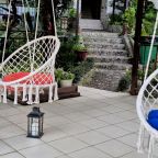 Качели, Гостевой дом МарПоль