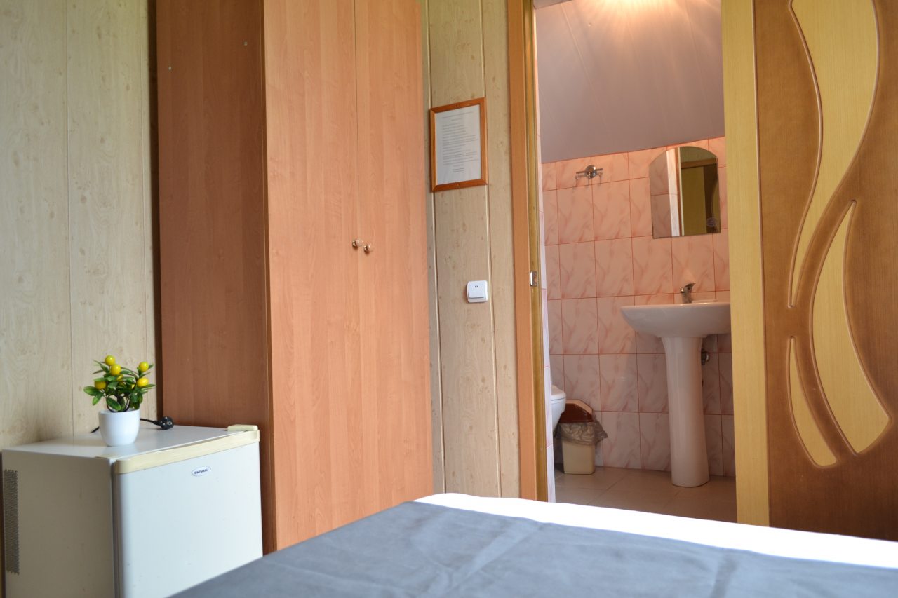 Семейный (Двухкомнатный номер с видом на горы), Гостевой дом МарПоль