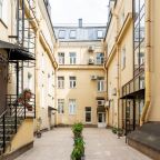 Апартаменты (Апартаменты мансарда), Апартаменты Мансарда в Петербурге