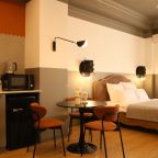 Двухместный (Улучшенный №303), Апарт-отель РазМалевиch