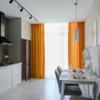 Трёхместный и более (Д2), Апартаменты Apart-Deluxe Легенды Моря на Дачной 6