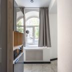Двухместный (Улучшенный номер с одной кроватью), Мини-отель Simple S14