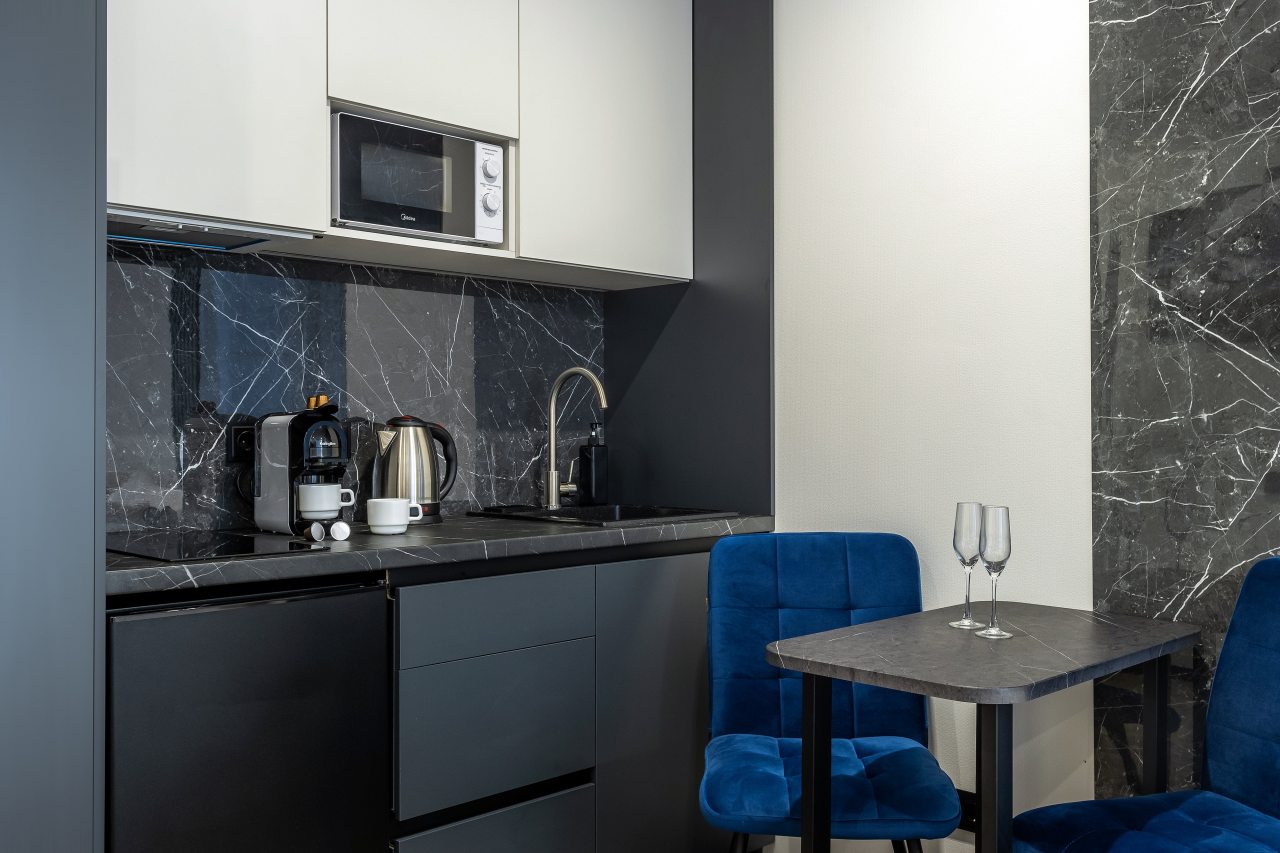 Студио (Azzurro с виниловым проигрывателем), Апартаменты Nort на Родионова