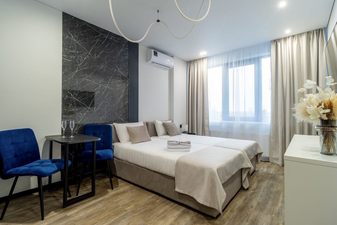 Студио (Azzurro с виниловым проигрывателем), Апартаменты Nort на Родионова