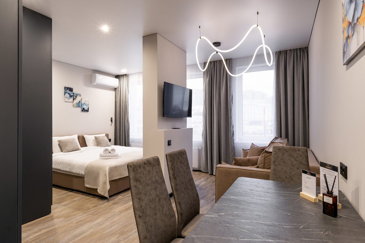 Студио (Daily с кухней и видом на город), Апартаменты Nort на Родионова