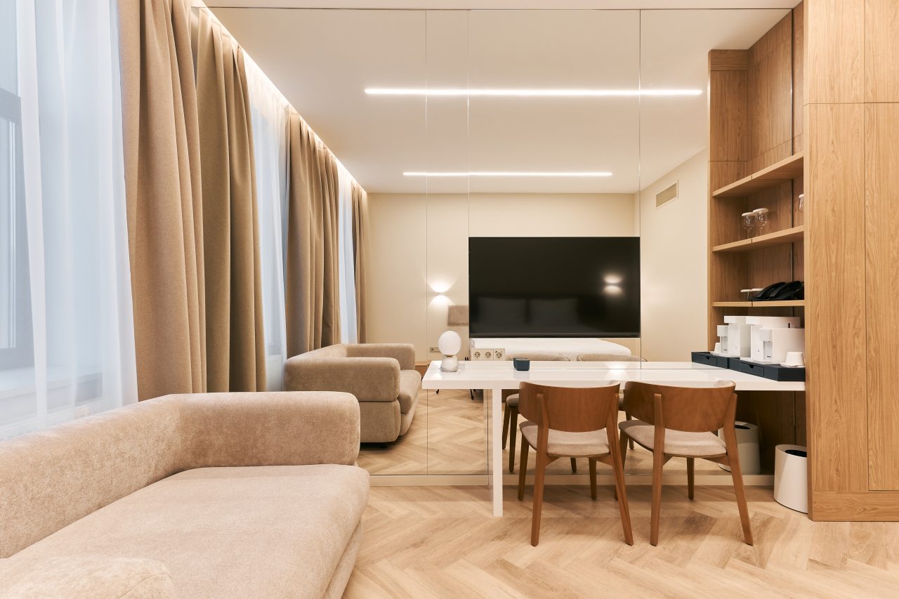 Полулюкс (Супериор), Отель 6/3