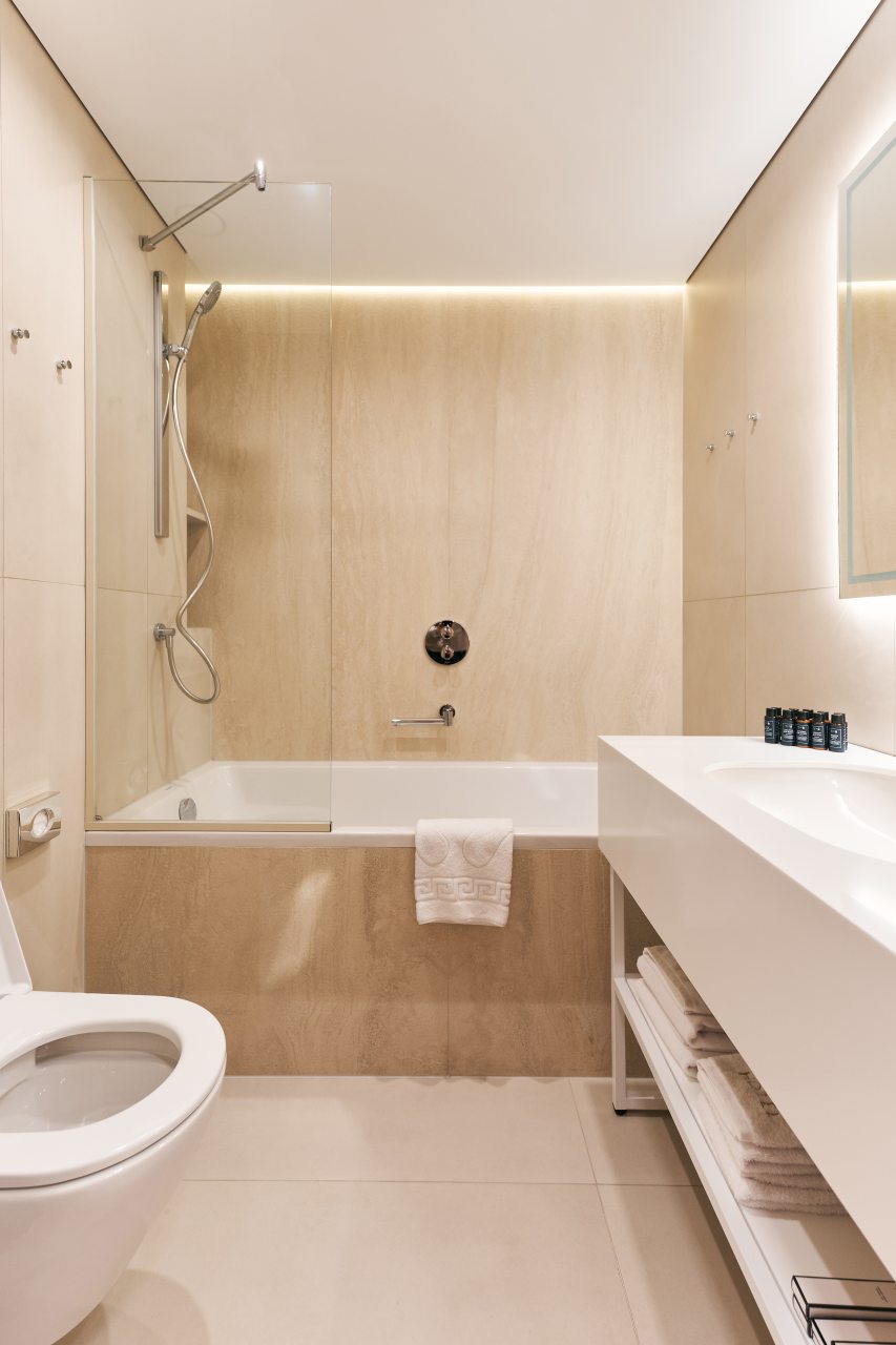 Полулюкс (Супериор), Отель 6/3