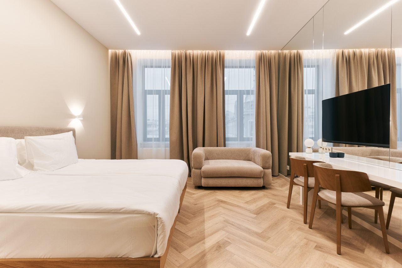 Полулюкс (Супериор), Отель 6/3