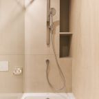 Люкс, Отель 6/3