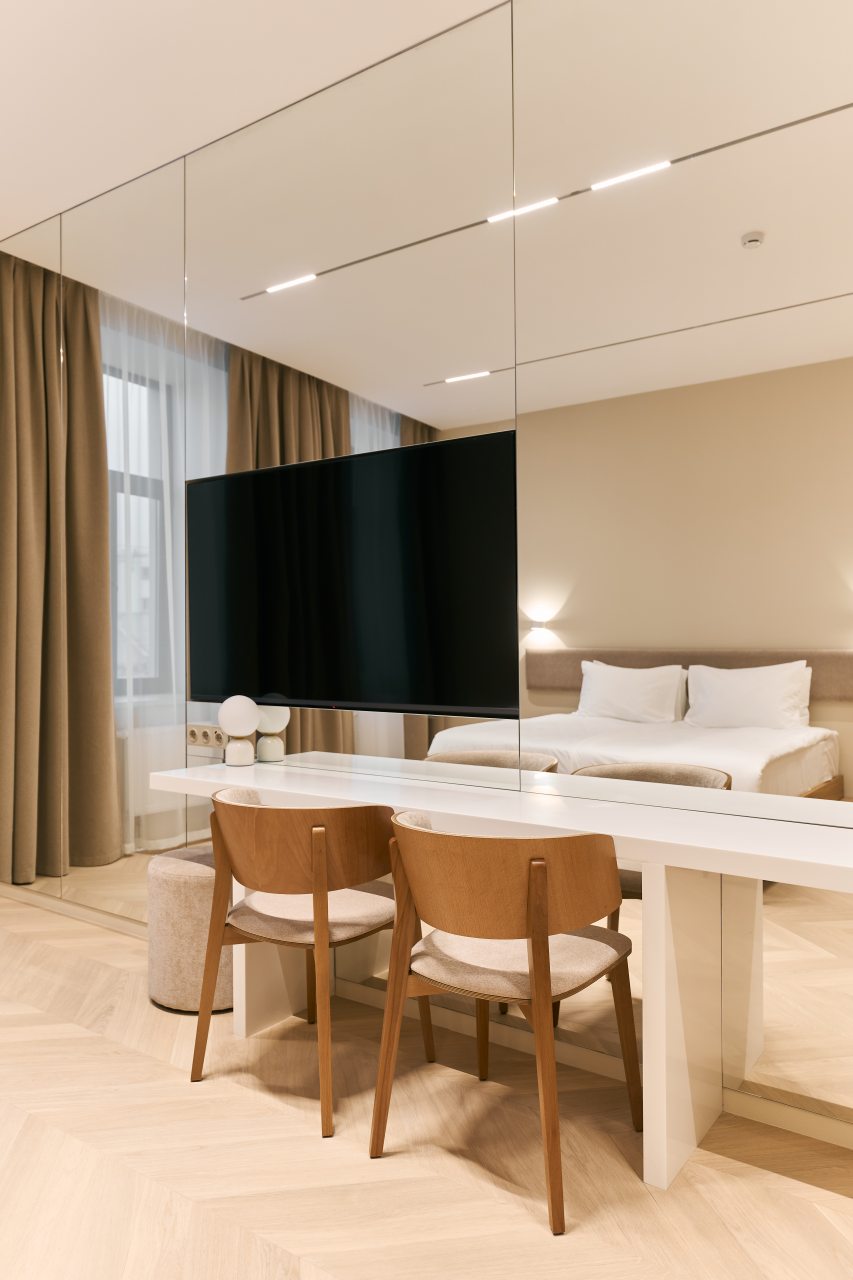 Полулюкс (Супериор с ванной), Отель 6/3