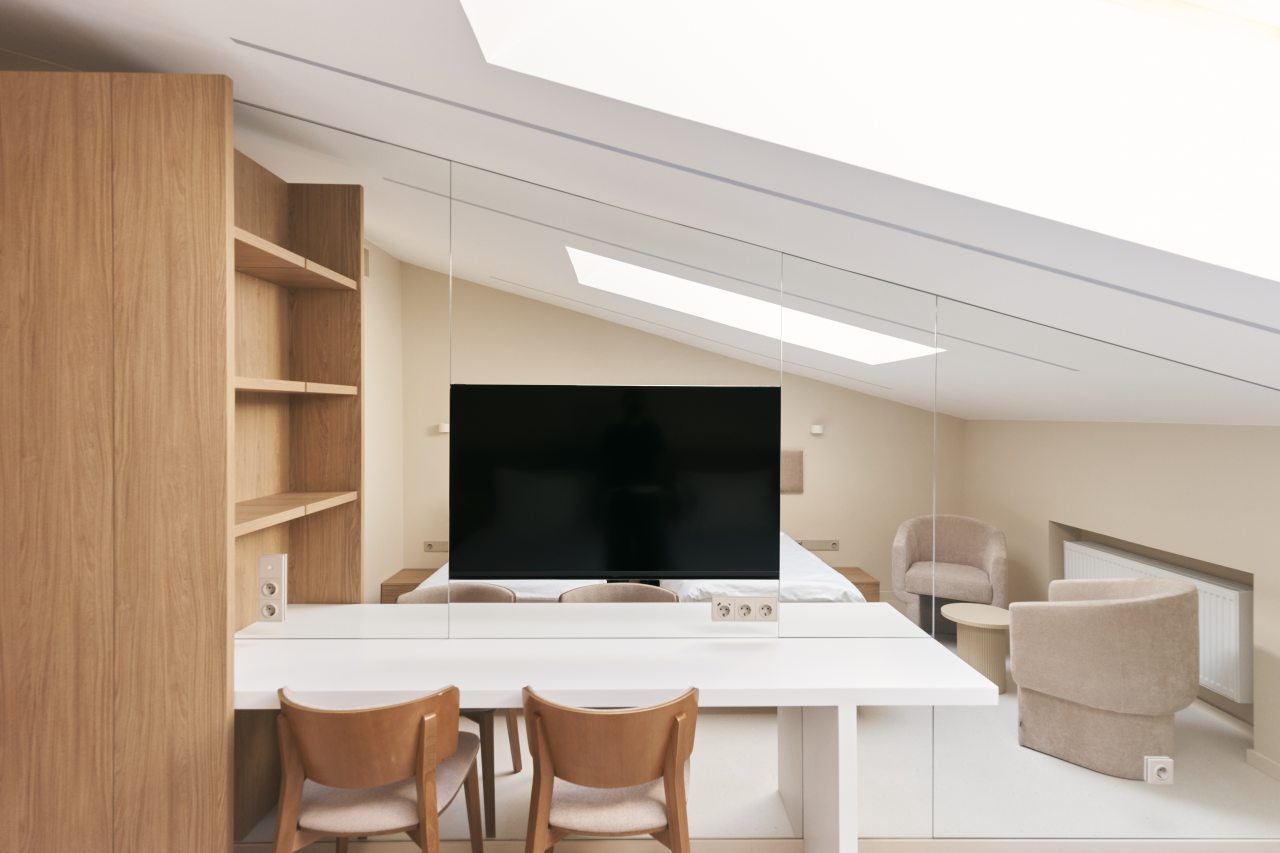 Двухместный (Стандарт Мансарда), Отель 6/3