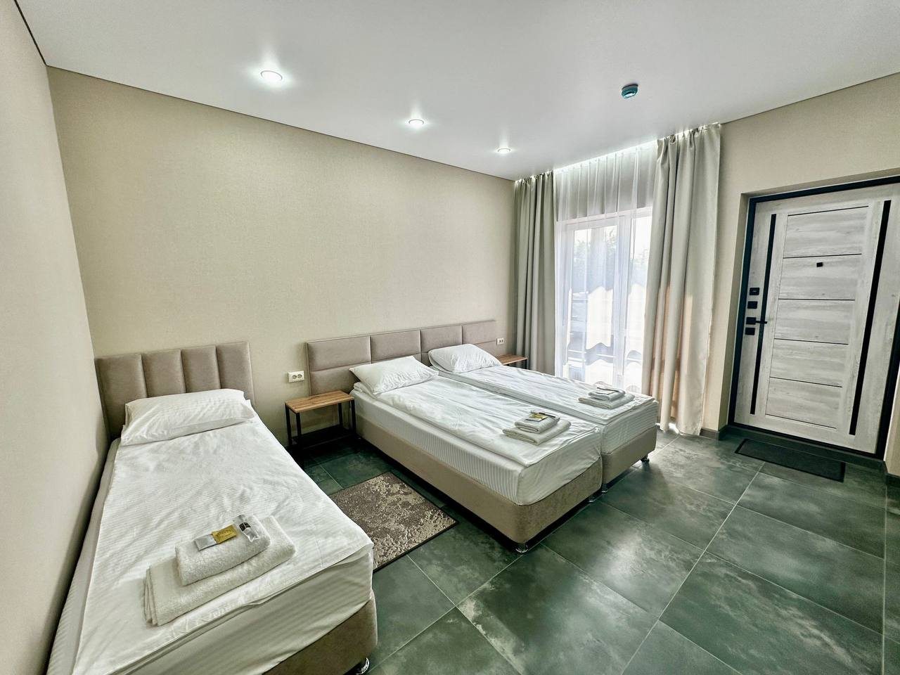 Трехместный (Трехместный ДеЛюкс), Гостевой дом Dom Apt 53