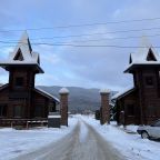 Семиместный (ДОМ у Реки), Гостевой дом Дом у Реки