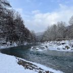 Вид на горы, Гостевой дом Дом у Реки