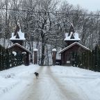 Семиместный (ДОМ у Реки), Гостевой дом Дом у Реки