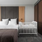 Люкс (Люкс), Отель Miracle Garden