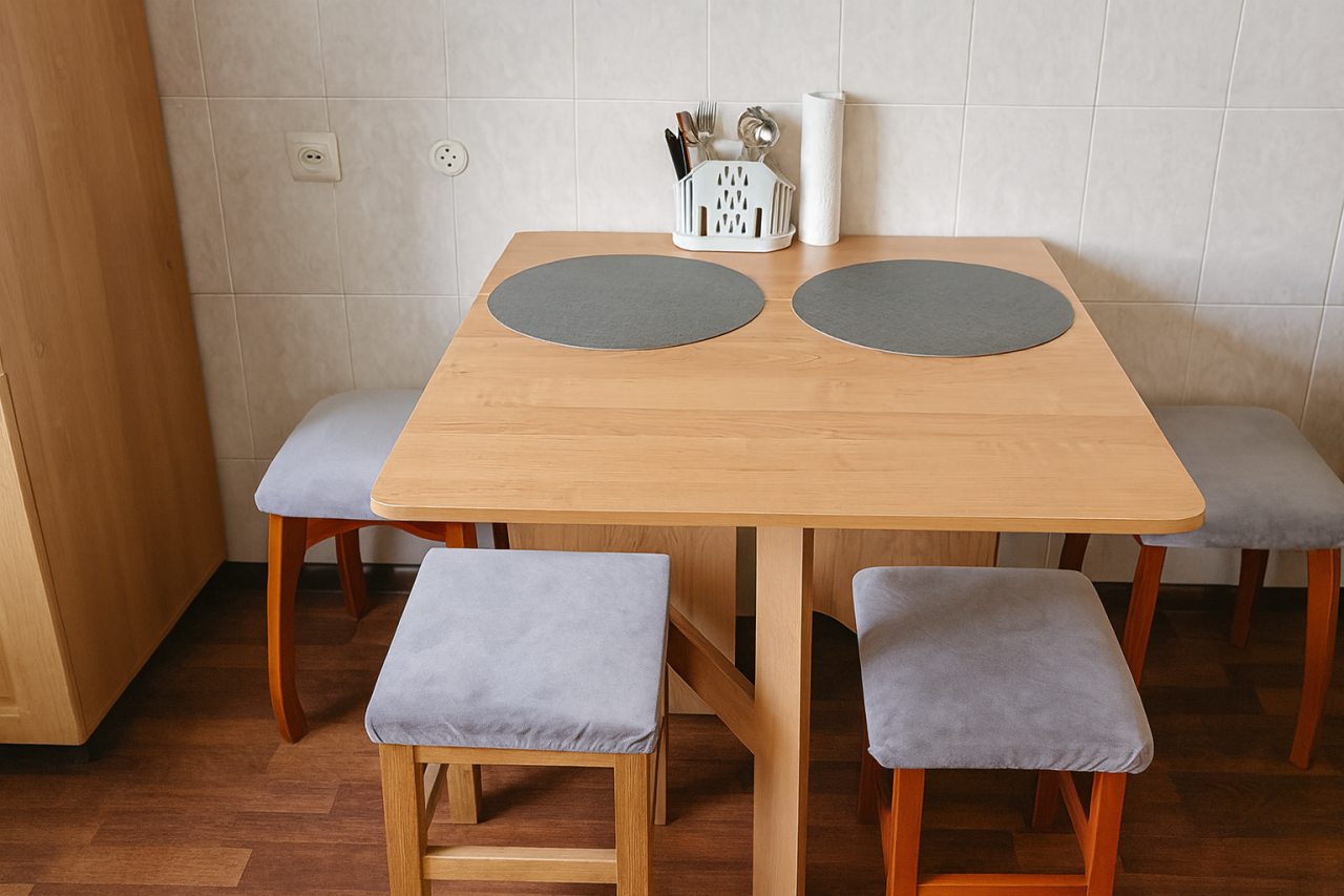 Двухместный (Трехкомнатная квартира на Первомайской), Апартаменты Аликорн24 на Первомайской