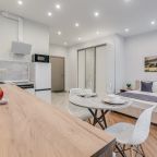 Апартаменты (Просторные апартаменты около метро и парка), Апартаменты Business apartments