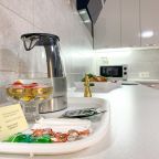 Апартаменты (Счастье жить в яркой квартире в новом доме), Апартаменты Счастье жить в яркой квартире в новом доме