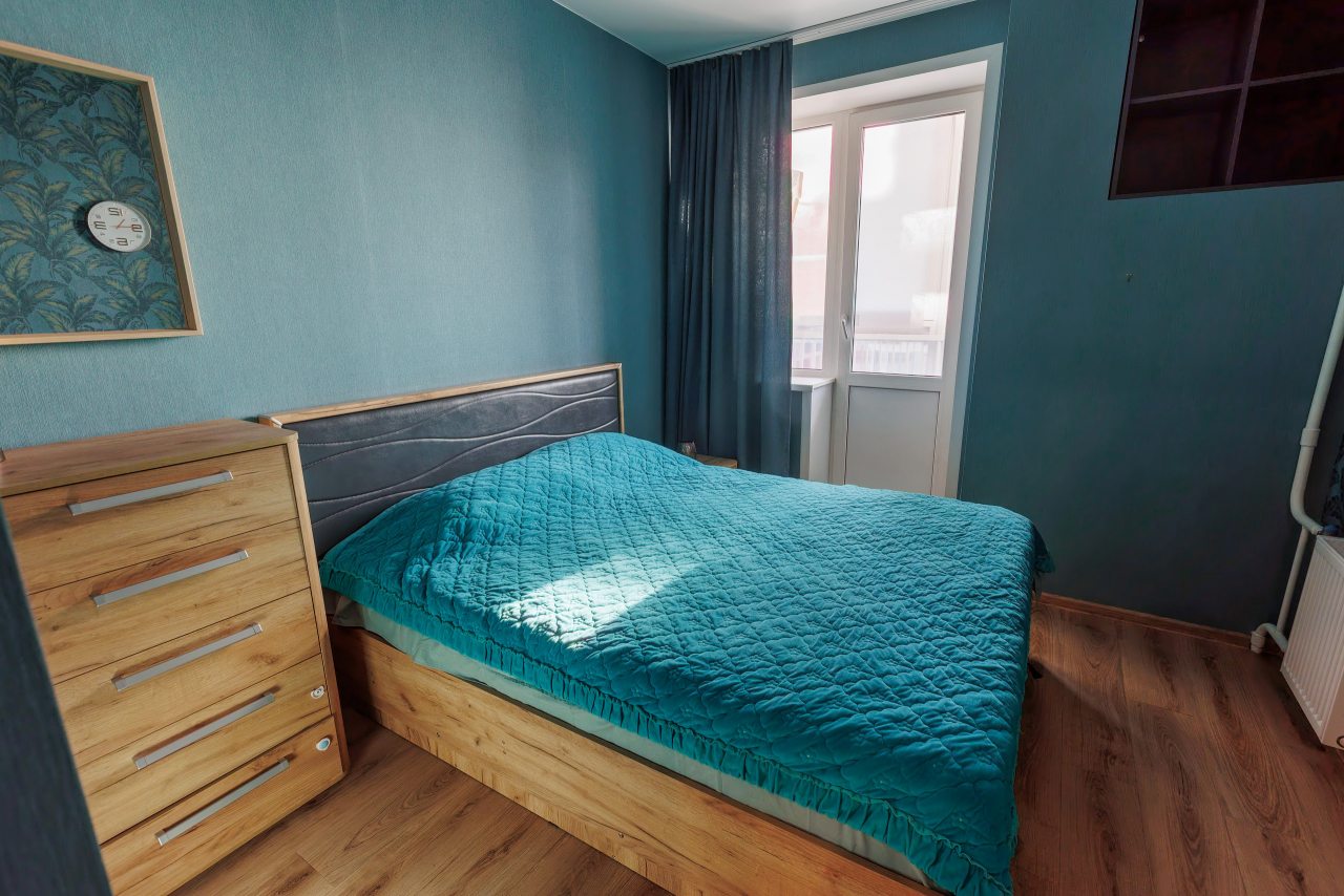 Семейный (Семейная трехкомнатная квартира у зоопарка), Апартаменты Уютные трехкомнатные у зоопарка