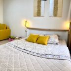 Апартаменты (Двухкомнатная квартира в самом центре курортной зоны), Апартаменты В центре курортной зоны