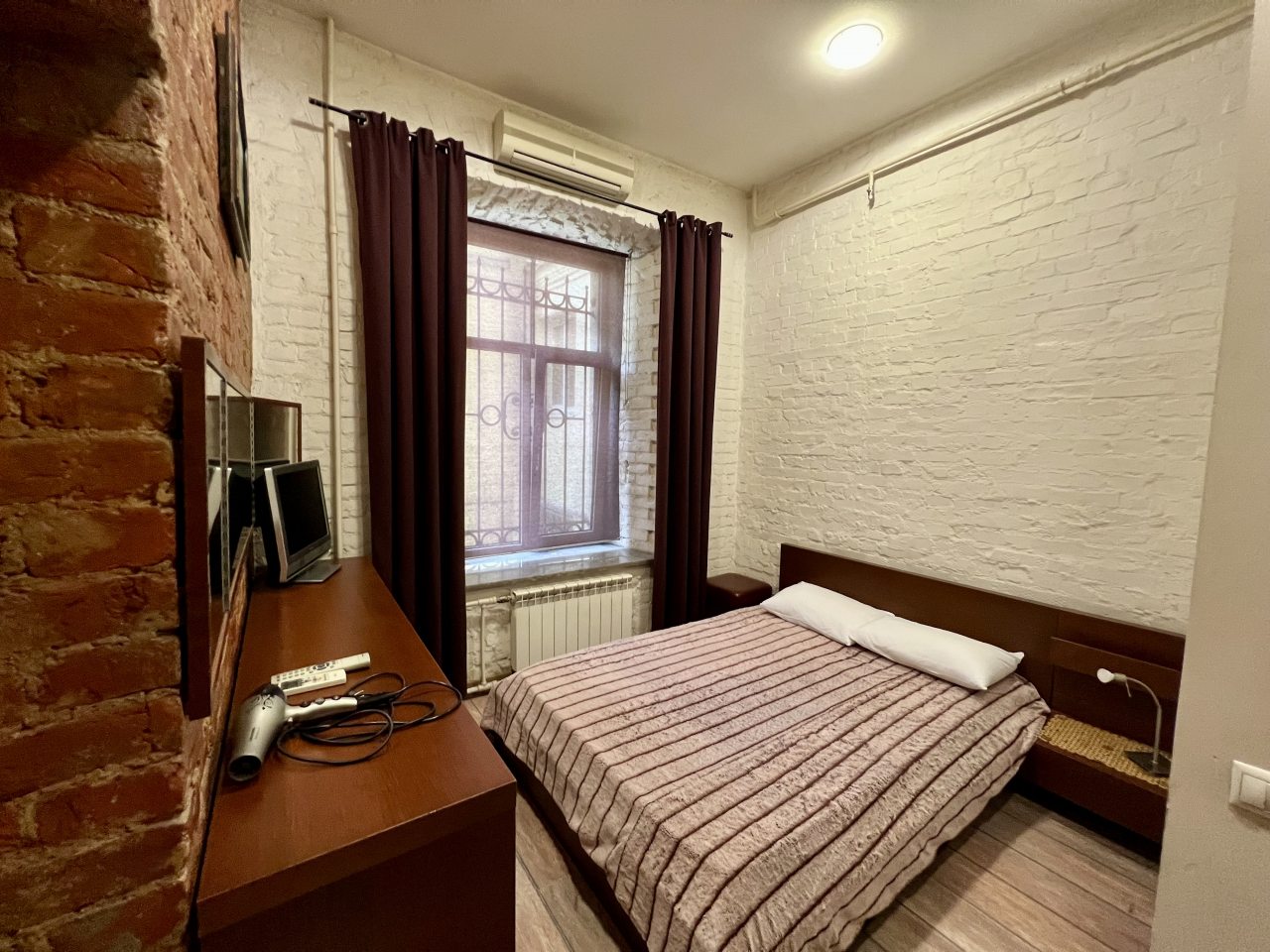 Комната с 2спал.кроватью