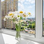 Трёхместный и более (Прованс), Просто апартаменты. Прованс