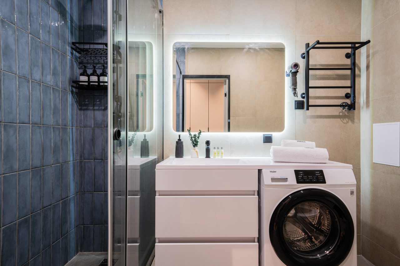 Трёхместный и более (Апартаменты у метро 